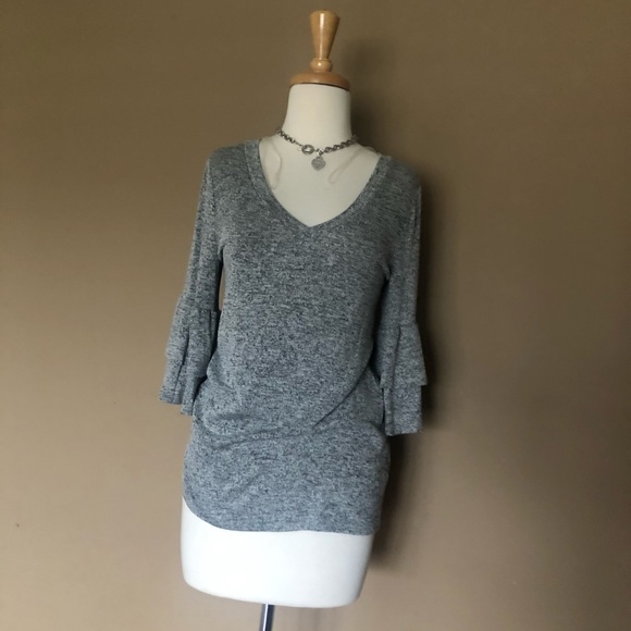 Silver 👚 - Picture 7 of 9